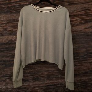 Women’s Hollister Semi-Cropped Light Thermal